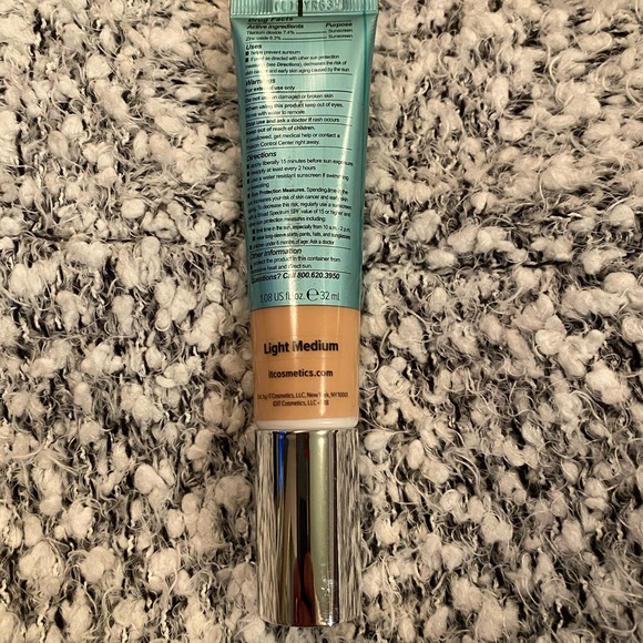 IT CC Cream - Picture 7 of 11